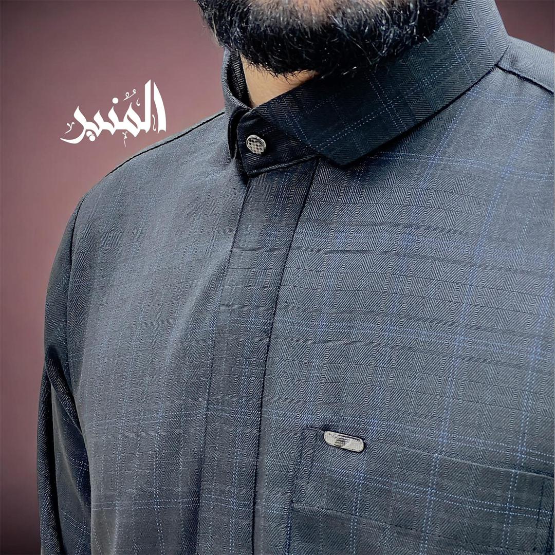 بدلة تقليدية مع لمسة عصرية - شركة المنير